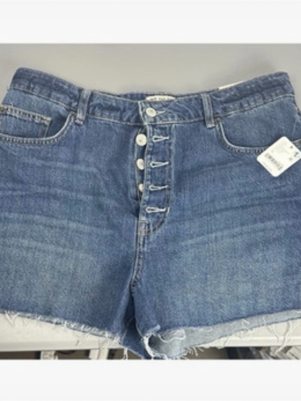 We The Free Jean Shorts Size 31 NWT Retails For $78